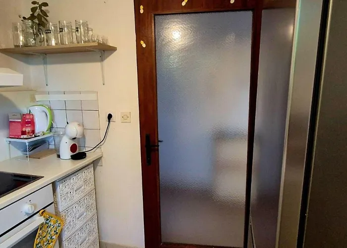 In Privlaka Mit Terrasse - Ta Leut Agency By Interhome